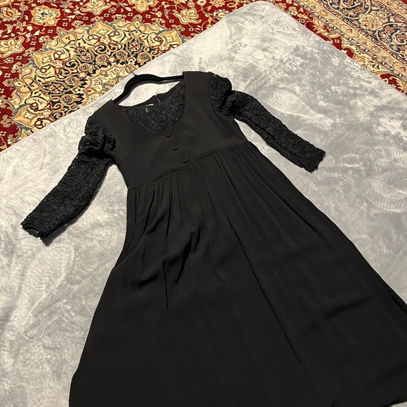 Witchy Woman where are. you? Label worn do not remember if I bought an 8 or 10. - Picture 2 of 6